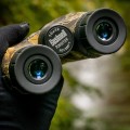 65156_lornetka-bushnell-powerview-10x42-realtree-edge-bone-collector-141042rb-wykorzystanie-w-terenie-detal.jpg