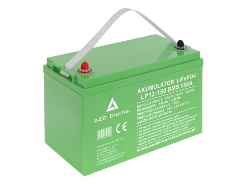 Akumulator AZO Digital LiFePO4 12V 150Ah (LP12-150) — BMS 150A, Bluetooth, mata grzewcza, widok z lewego skosa od przodu - zdjęcie produktowe