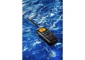 VHF Icom IC-M37E pływający (Float’n Flash) – radio na wodzie, podświetlany ekran