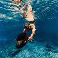 Snorkeling z skuterem podwodnym Sublue Vapor - zdjęcie lifestyle