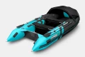 ponton Gladiator Active C370 AL czarno-turkusowy wnętrze pontonu z markizą ujęcie po skosie