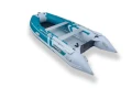 ponton Gladiator Active C370 AL morski-biały wnętrze pontonu ujęcie po skosie