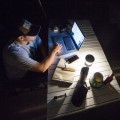 pol_pl_Lighthouse-Core-lampka-stojaco-wiszaca-Power-Bank-6493_5.jpg