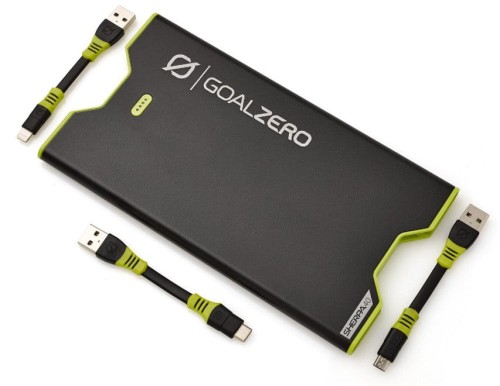 pol_pl_Goal-Zero-Sherpa-40-bardzo-wydajny-cienki-i-ultralekki-power-bank-z-dwoma-portami-USB-7166_4.jpg
