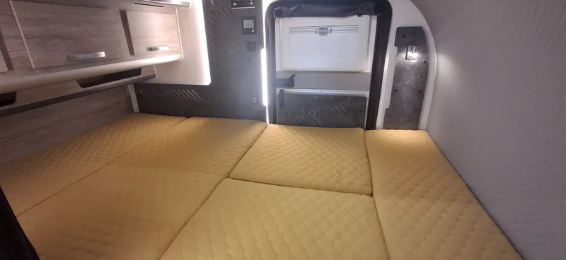 Bushcamp Explorer – łóżko 142×214 cm w rozłożeniu pełnym